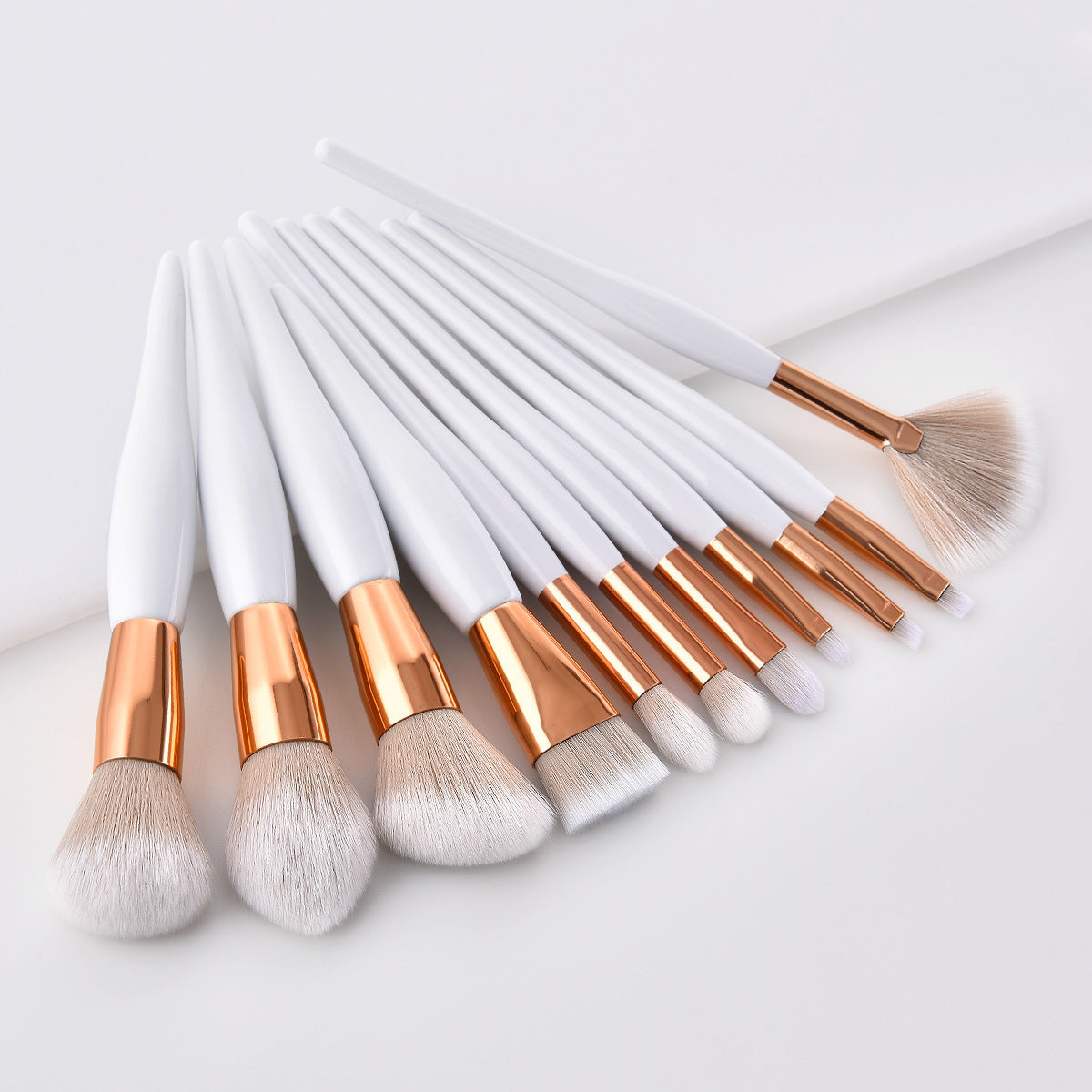 HalleBeauty