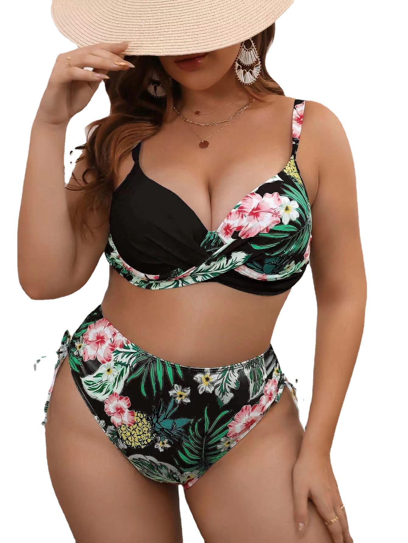 Fashionable Plus Size Split Bikini with Print Design