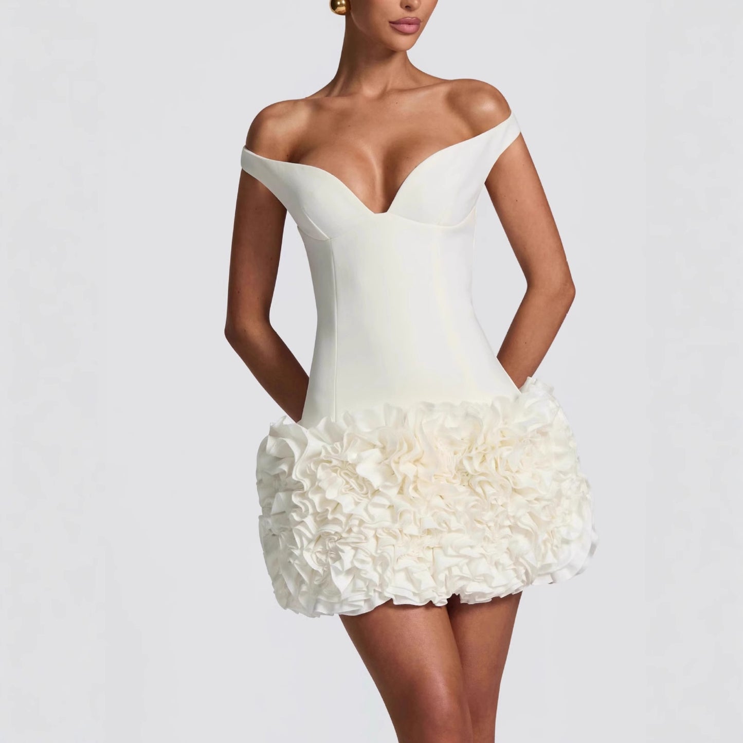 Fitted Strapless Bodycon Mini Dress | Hallebeauty