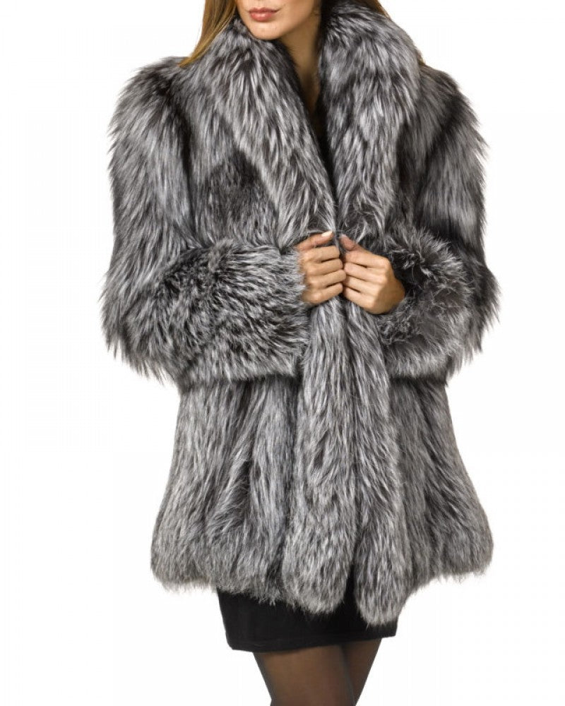 Women’s Faux Fur Coat - Elegant & Cozy Winter Wear