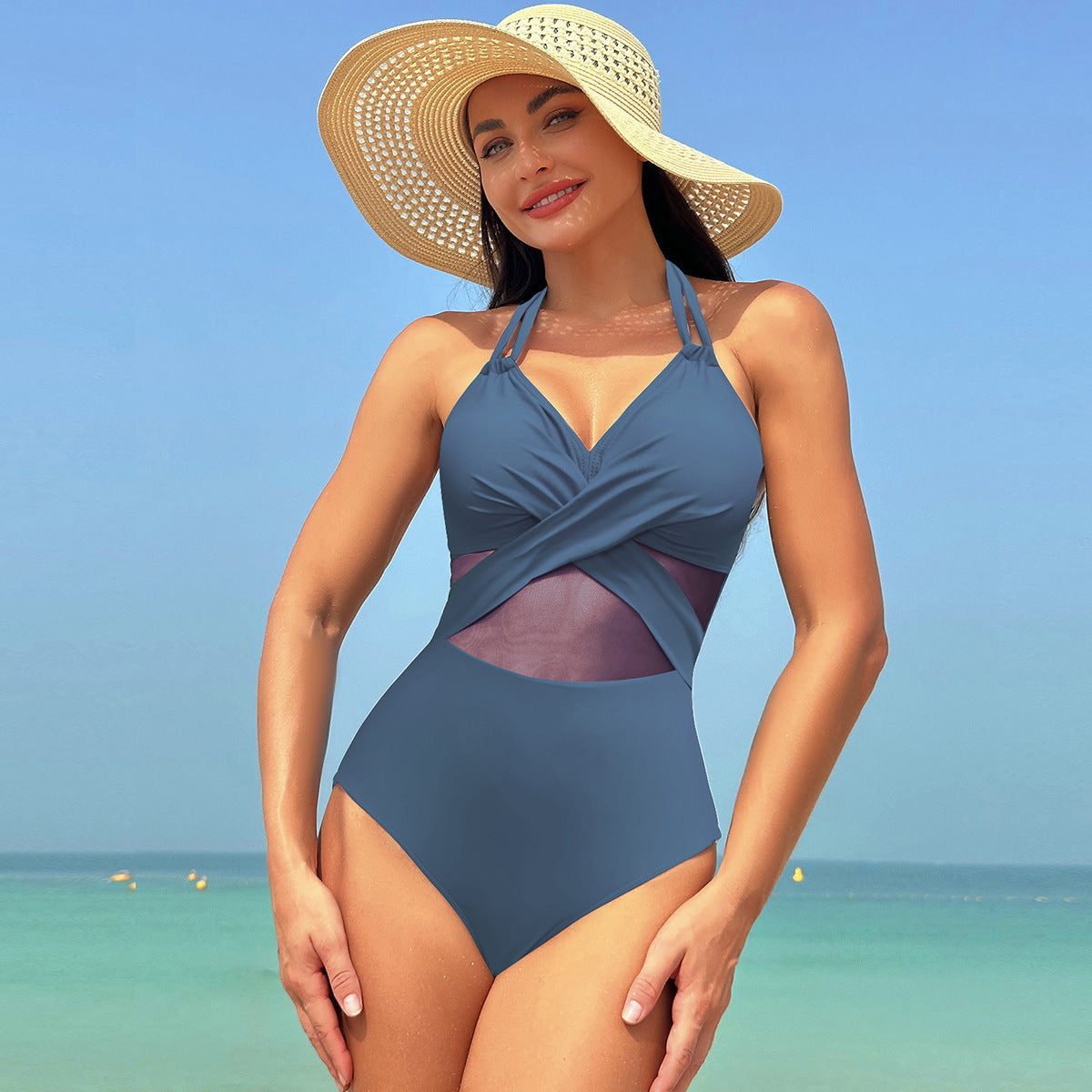 BeachGlam Swimsuit - Elegant Halter-Neck One-Piece Swimsuit