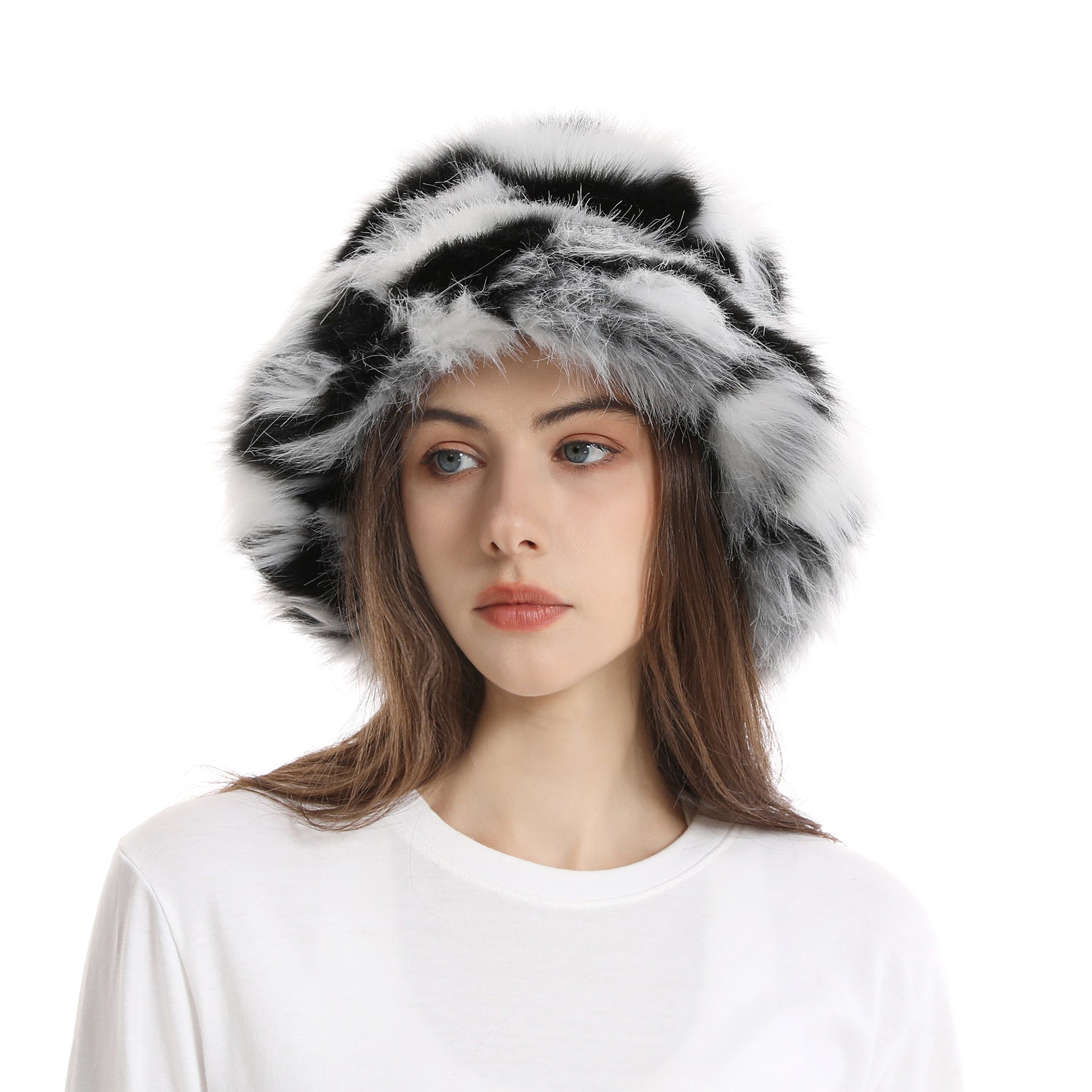 Women’s Warm Plush Bucket Hat - Cozy Winter Style