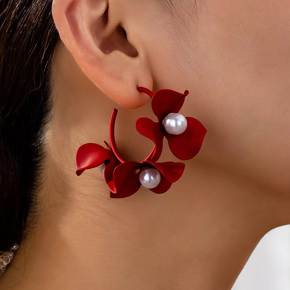 Floral Pearl Hoop Earrings | Shop Hallebeauty