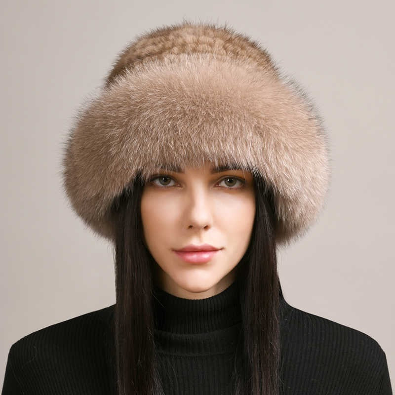 Lady’s Braided Mink Fur Hat 