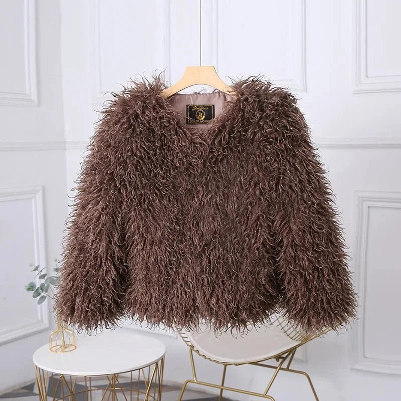 Luxury Cropped Faux Fur Coat-Hallebeauty