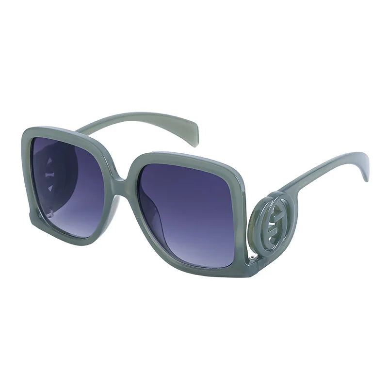 Women’s retro polygon sunglasses with color block splicing and UV400 luxury design