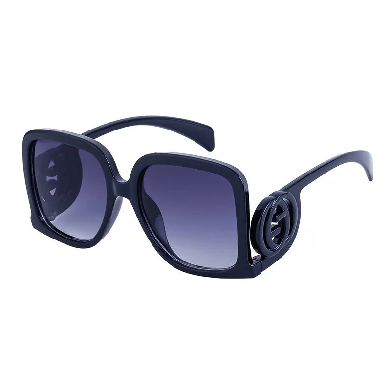 Women’s retro polygon sunglasses with color block splicing and UV400 luxury design
