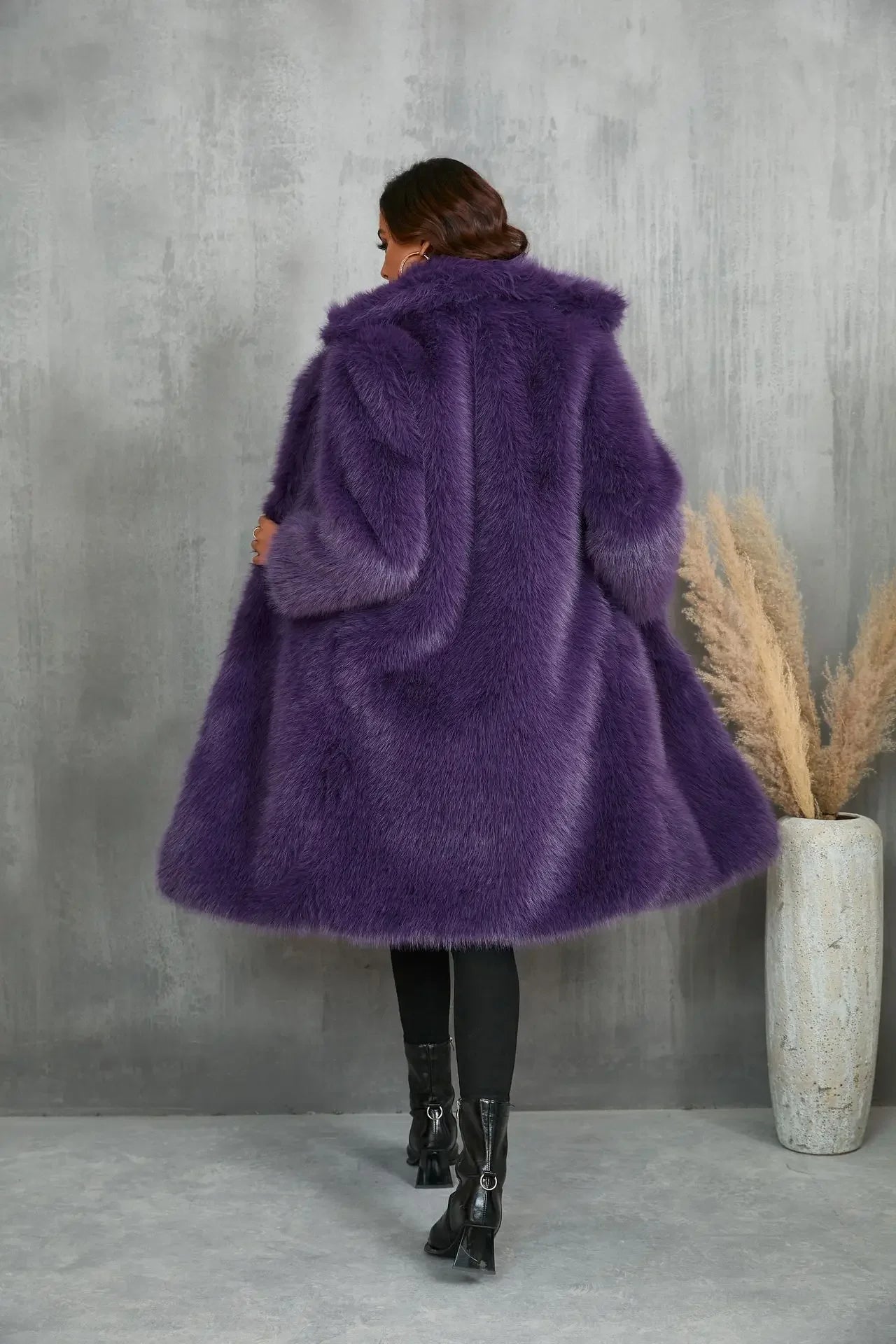 Women's Faux Fur Coat - Warm Long Sleeve Winter Jacket