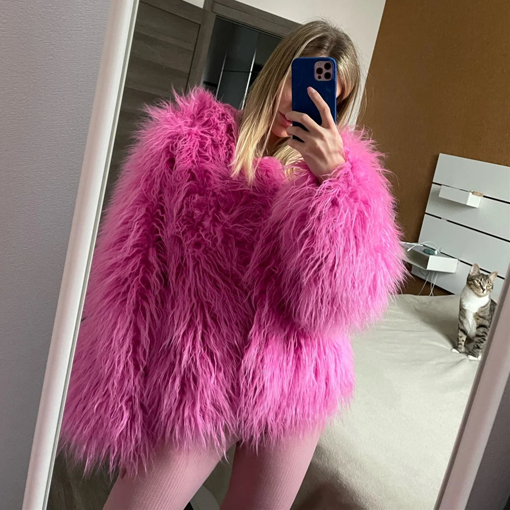 Pink Faux Fur Coat - Elegant Winter Fashion | HalleBeauty