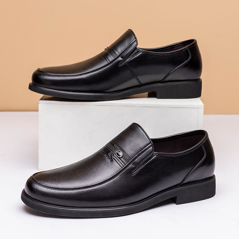 Classic Elegance: Men's England Style Genuine Leather Business Casual Shoes - HalleBeauty