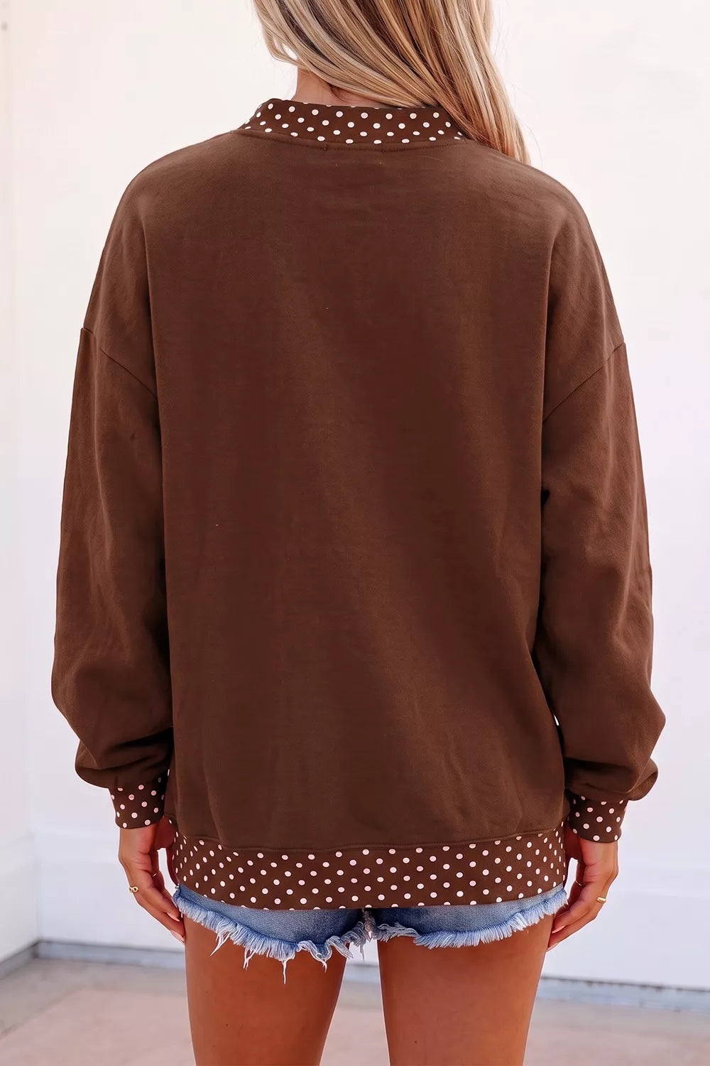 Polka Dot Trim PRAY Graphic Sweatshirt | Hallebeauty