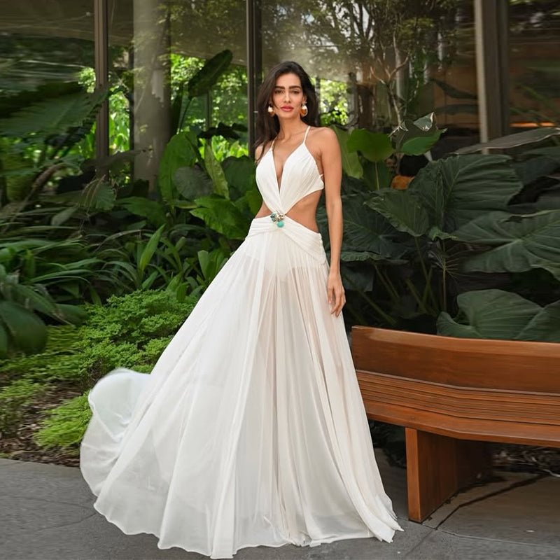 Elegant Dress – Chic Evening Look- HalleBeauty