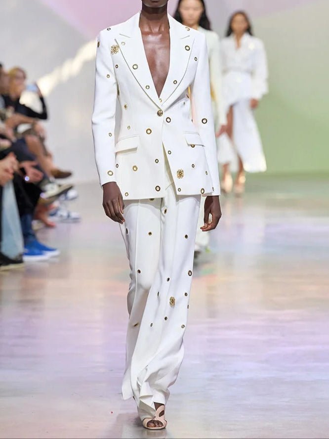 Elegant White Blazer and Pants Set - HalleBeauty