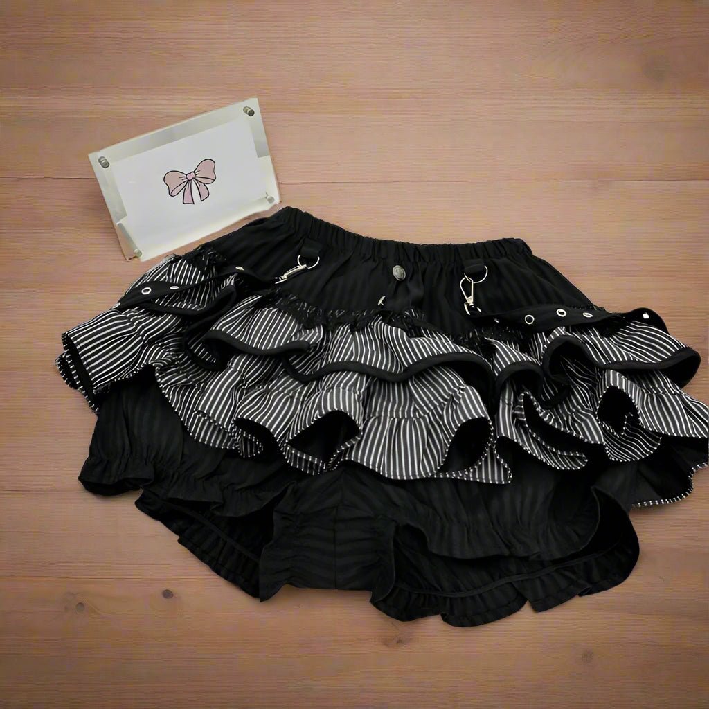 Kawaii Harajuku Mini Skirt - Vintage Lace Punk Style - HalleBeauty