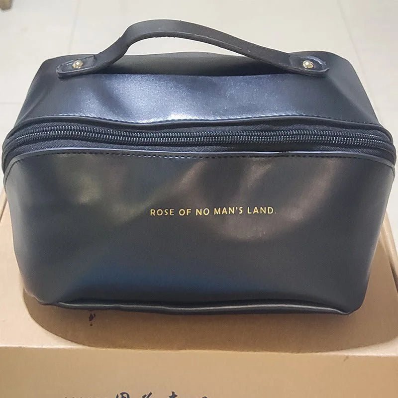 Large Travel Cosmetic Bag | Portable Makeup Organizer - HalleBeauty