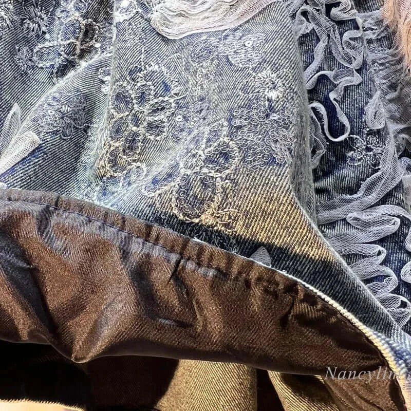 New Splicing Mesh Embroidery Sequins Elastic Waist Denim Wide Leg Shorts - HalleBeauty