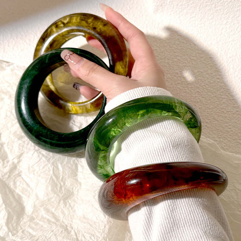 Resin Round Geometric Irregular Bracelet - HalleBeauty