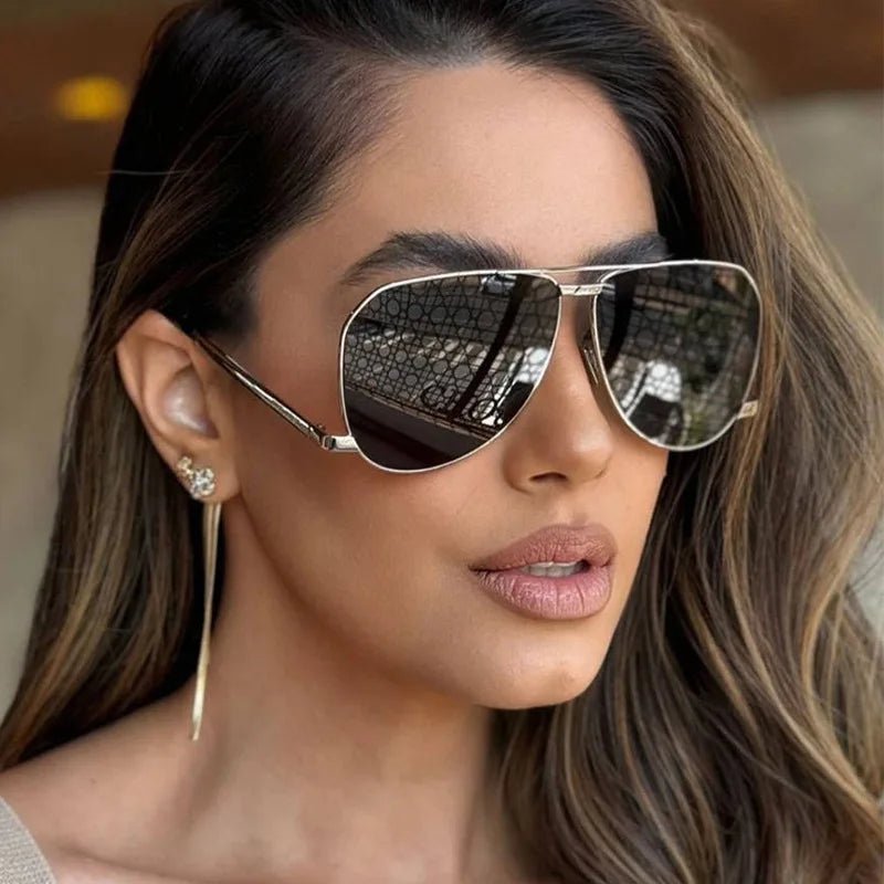 Retro Aviator Sunglasses for Women – Pilot Style Driving Eyewear - HalleBeauty
