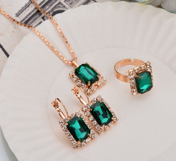 The Crystal Jewelry Set | Necklace, Earrings & Ring - HalleBeauty