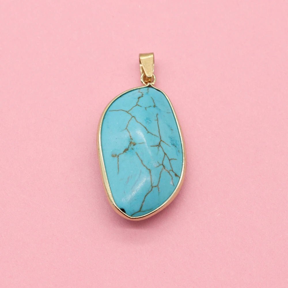 Turquoise Leaf Pendant Necklace for Women - Nature Jewelry Gift - HalleBeauty