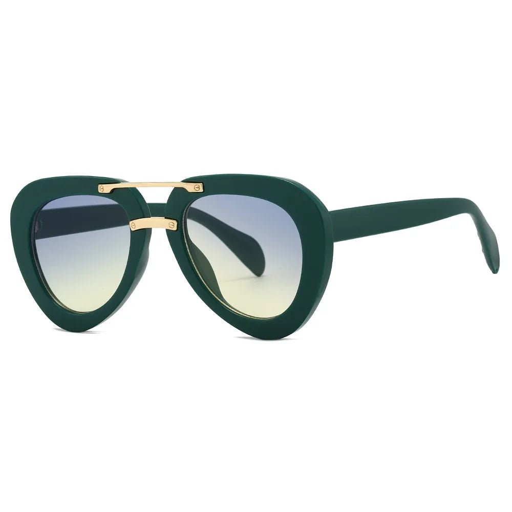 Unisex Retro Pilot Sunglasses – UV400 Fashion Travel Eyewear - HalleBeauty