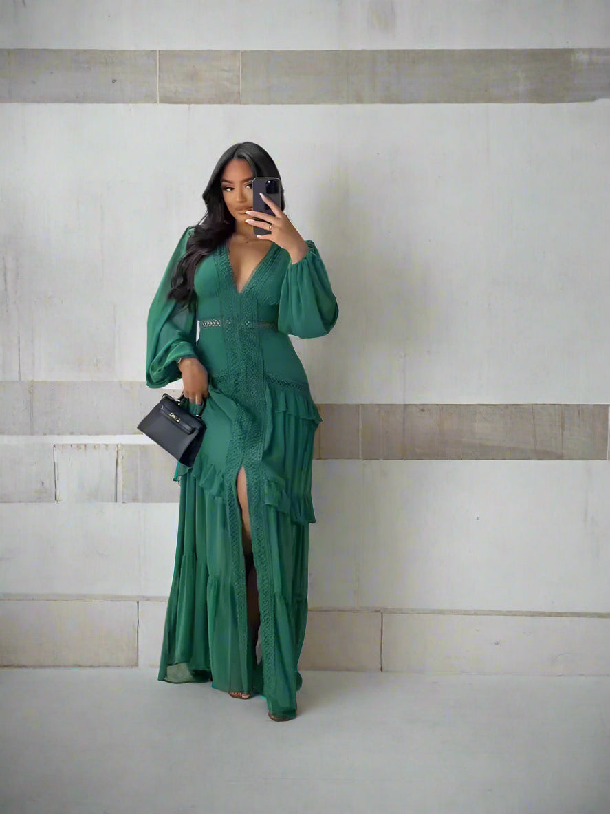 V-neck ruffled maxi dress for summer and beach days- HalleBeauty