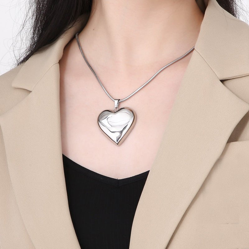 Gold & Silver Heart-Shaped Necklace | Simple, Versatile & Personalized | Women's Valentine's Jewelry - HalleBeauty