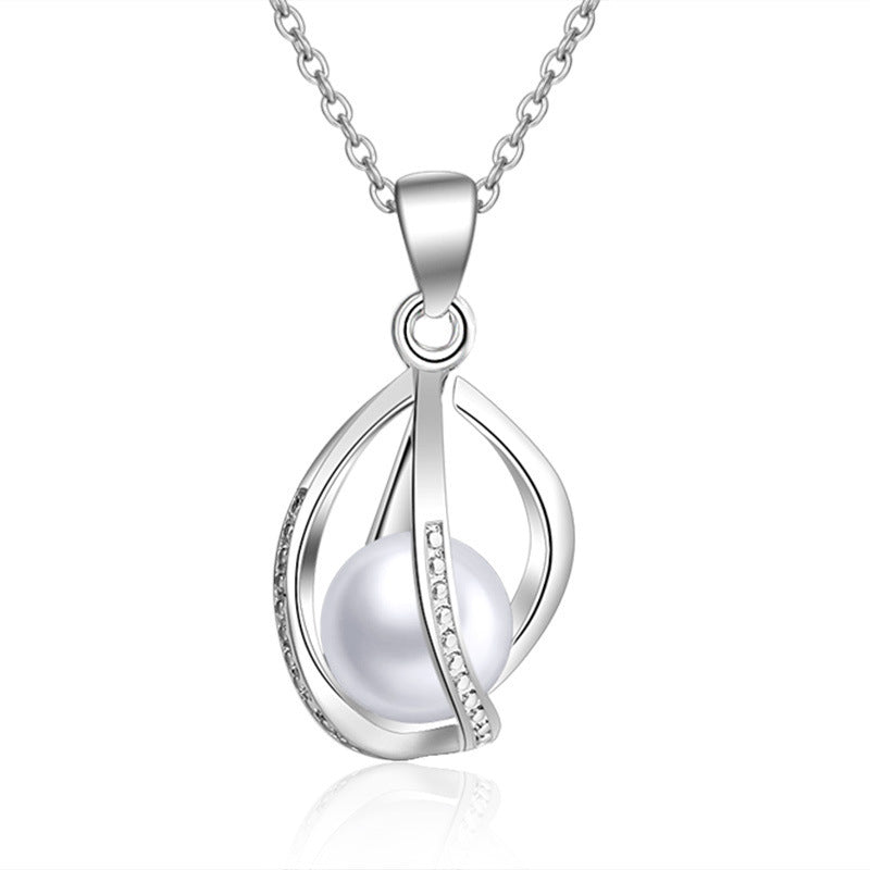 Luxurious 925 Sterling Silver Necklace – A Blend of Elegance and Custom Craftsmanship - HalleBeauty
