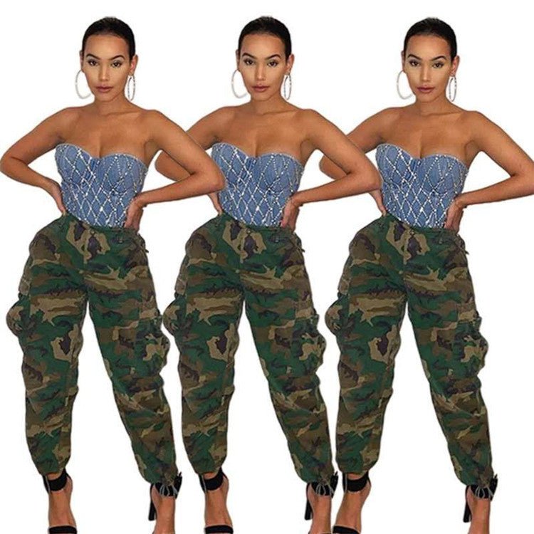 Women's Camouflage Cropped Pants - Fashionable Casual Workwear Style - HalleBeauty